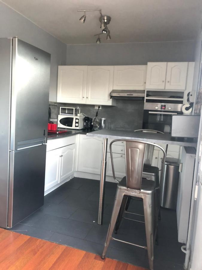 Appartement T2 - Proche Rer Сартрувіль Екстер'єр фото