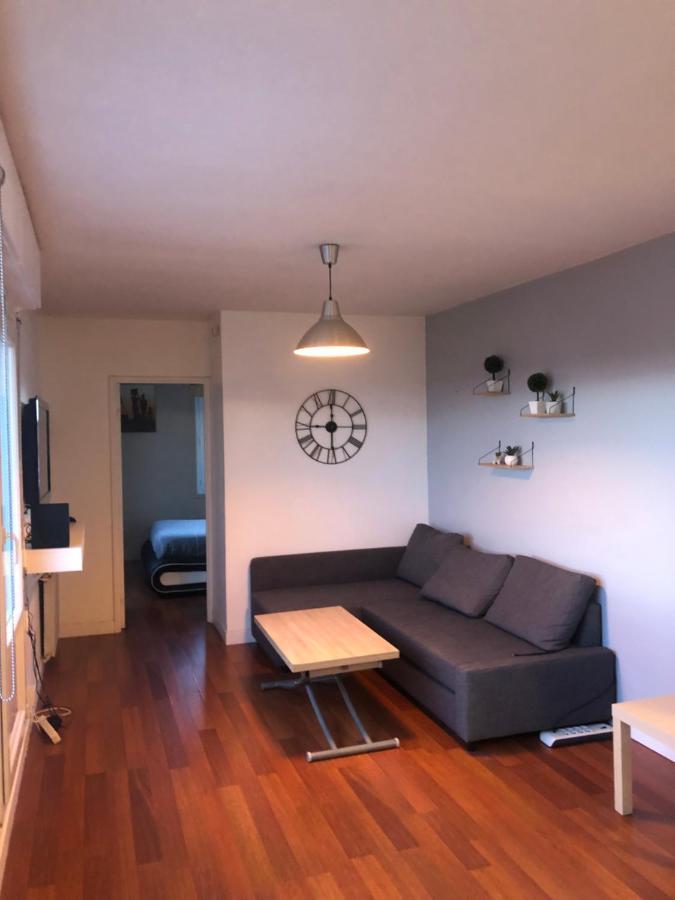 Appartement T2 - Proche Rer Сартрувіль Екстер'єр фото